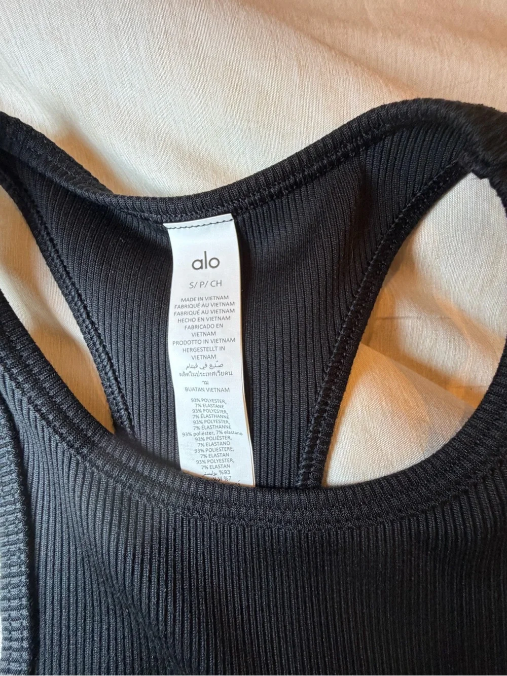 Alo Yoga Alosoft Ribbed Revelation Tank – Black Size S